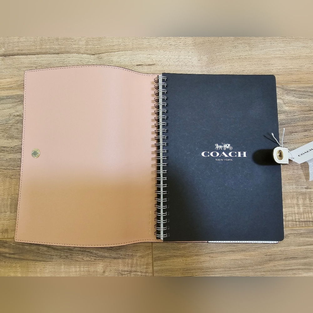 New Coach Notebook In Signature Canvas With Floral Print - Picture 6 of 12
